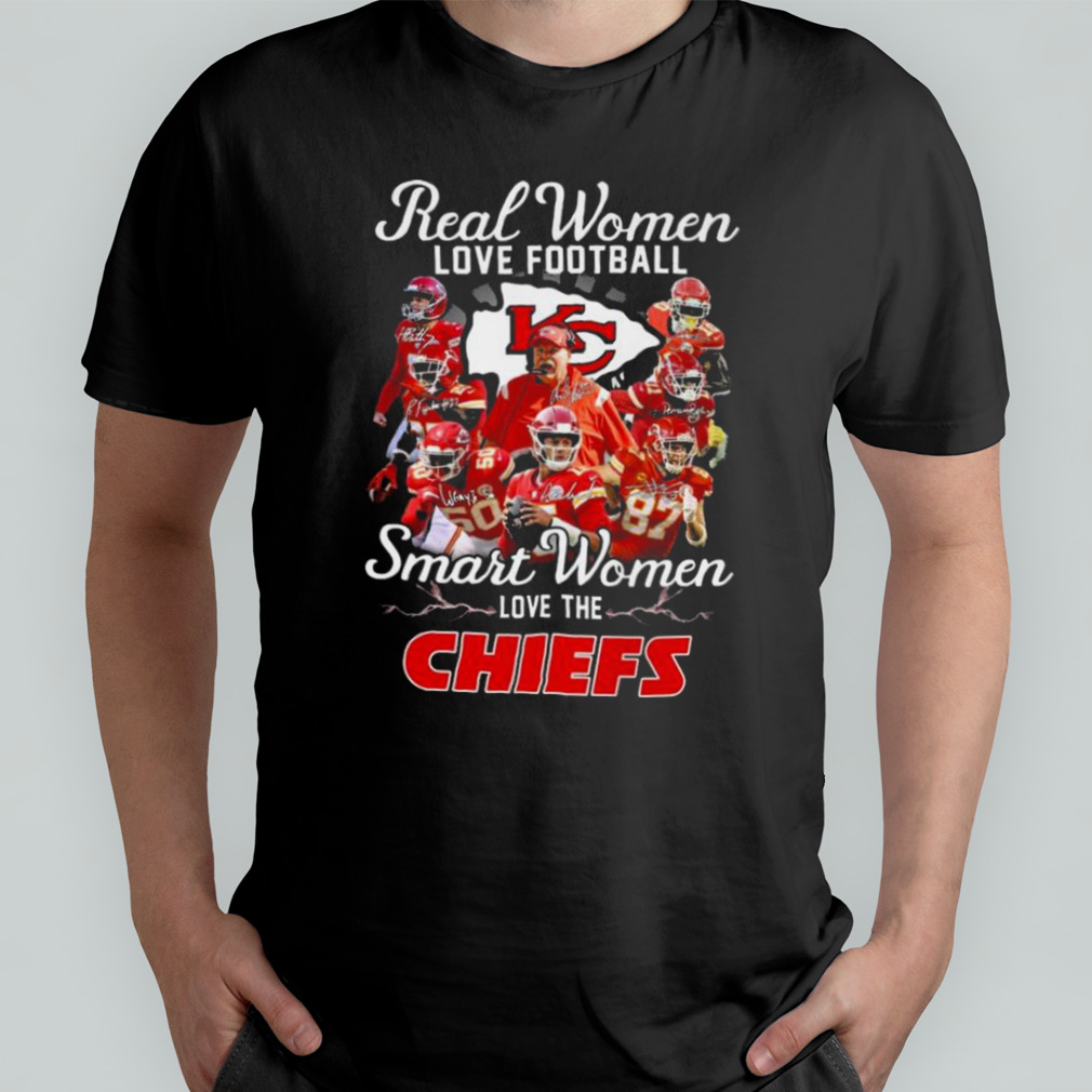 Super Bowl 2023 Real Women Love Football Smart Women Love The Kansas City  Chiefs Signatures T-shirt - REVER LAVIE