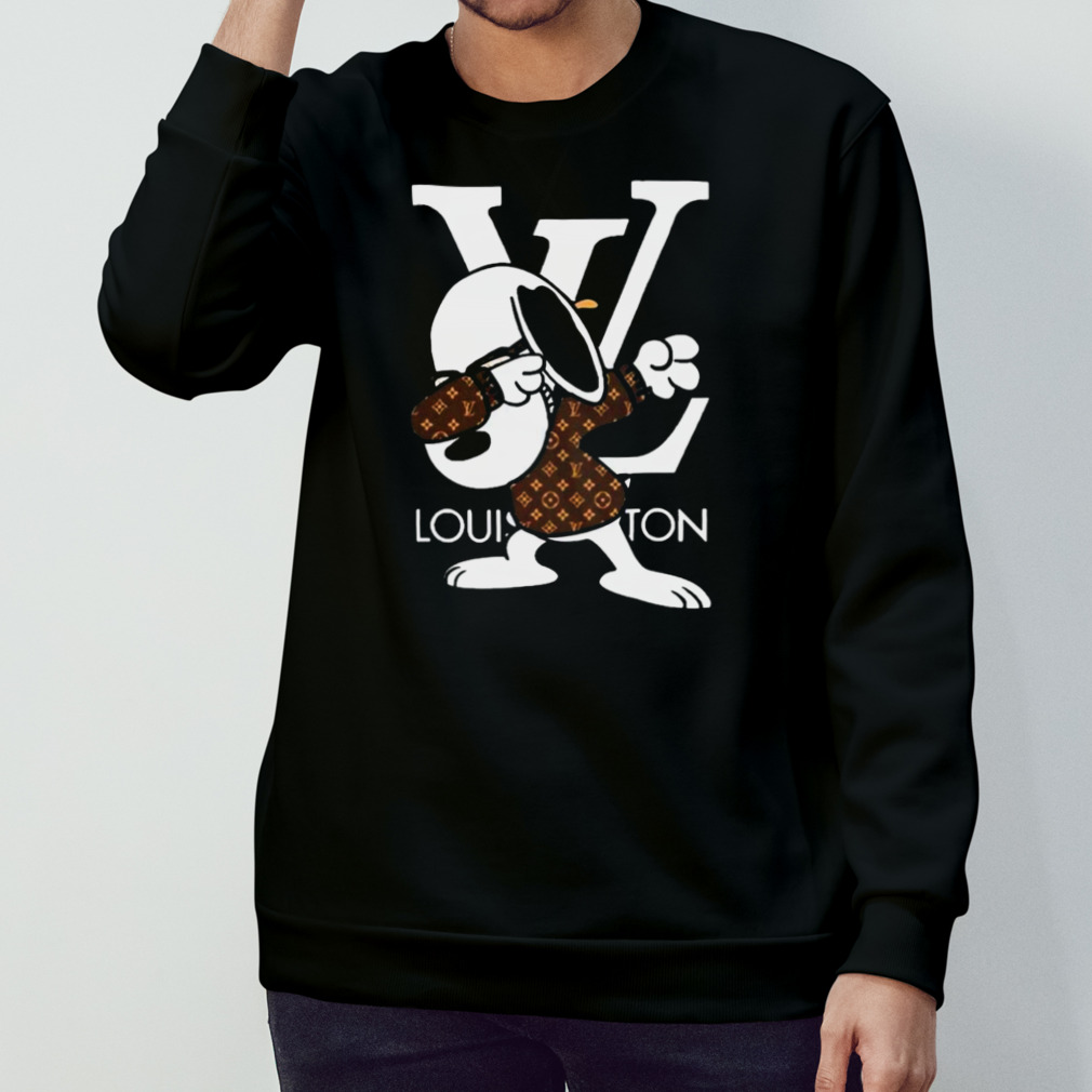 Louis Vuitoon Snoopy Dog Dabbing Women’s T-Shirt