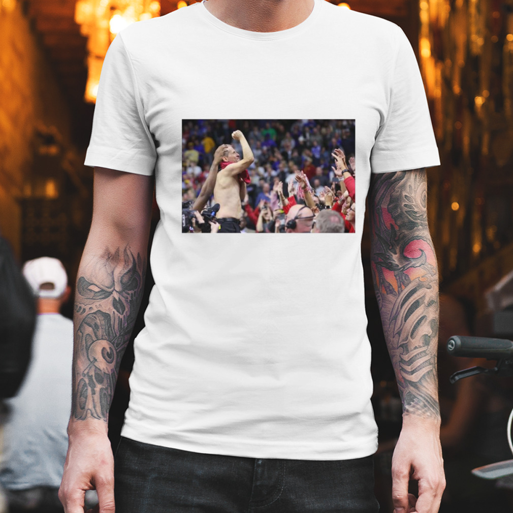 Arkansas Razorbacks Eric Musselman Rips His Shirt