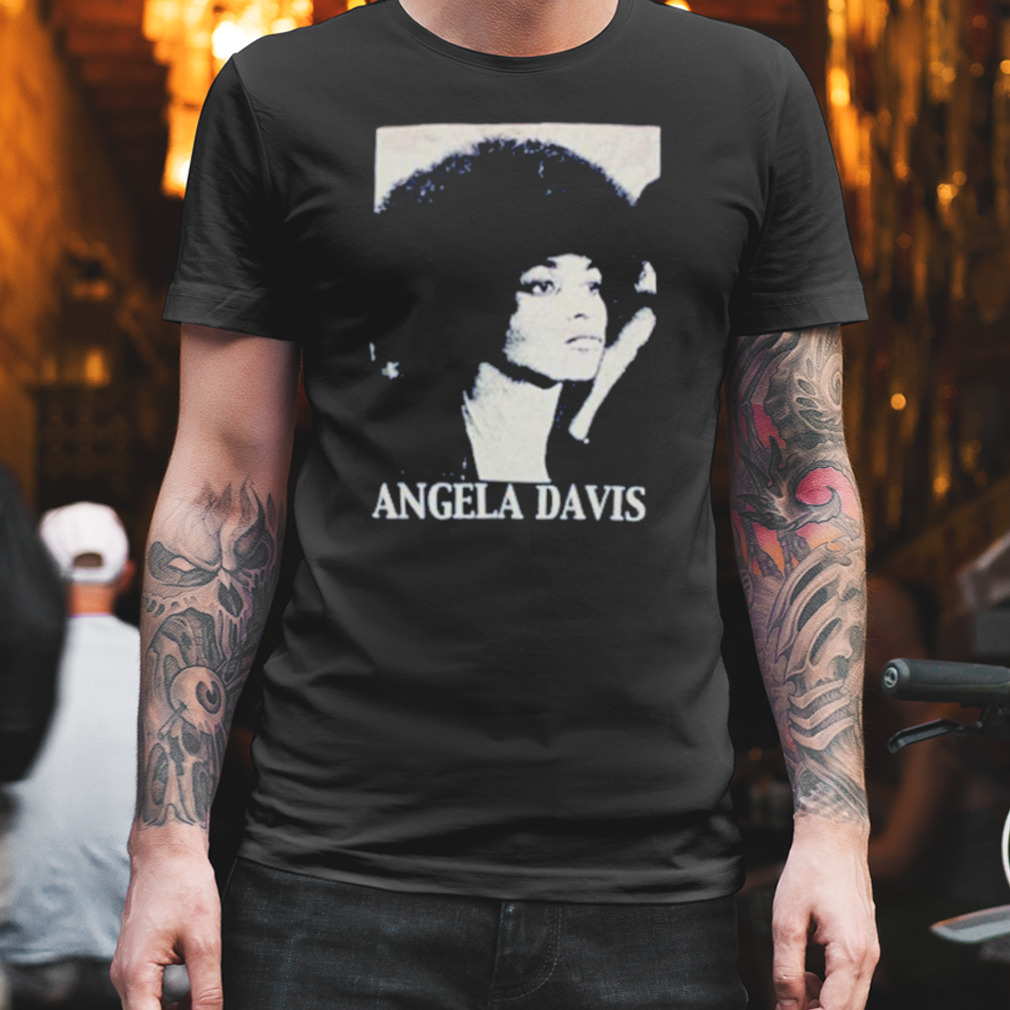 Angela Davis black panther shirt