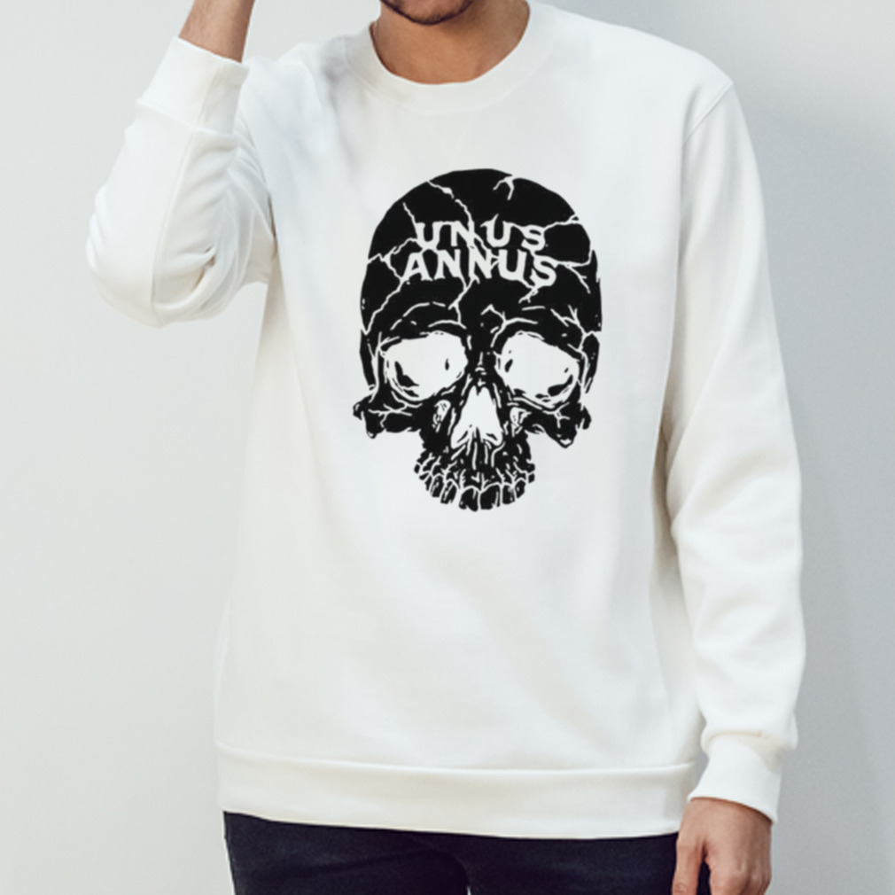 Unus annus skeleton online crewneck