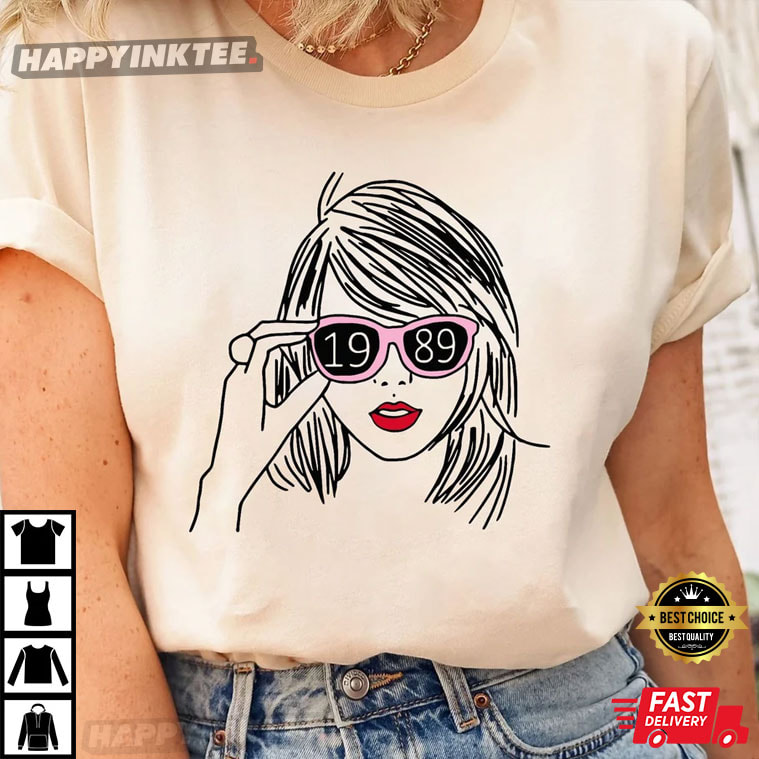 Swiftie Version 1989 Gift For Swiftie T-Shirt