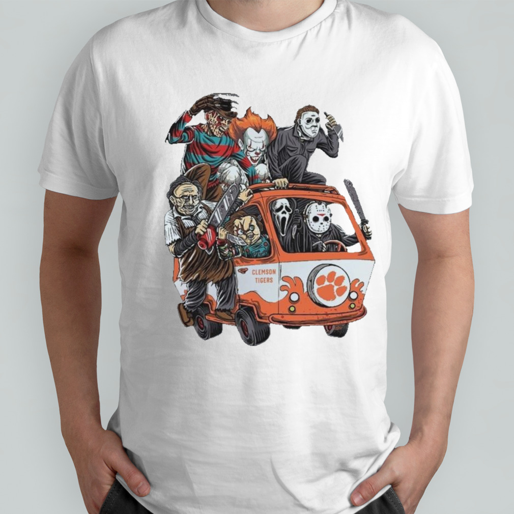 Clemson Tigers Horror Movies Characters Bus Halloween 2023 T-Shirt