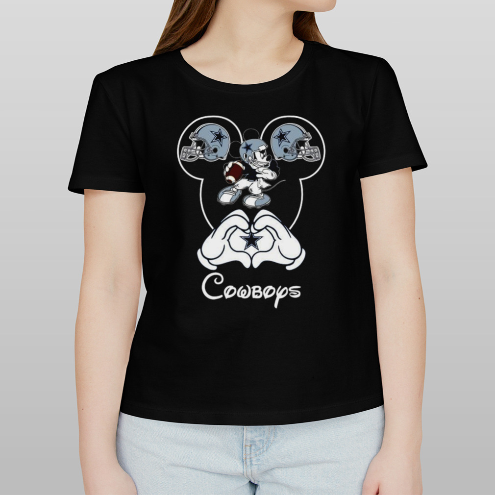 Official Disney mickey mouse love Dallas Cowboys 2023 T-shirt