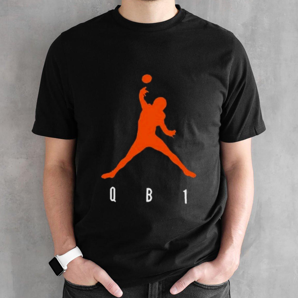 Air Caleb Qb1 Throwman Logo shirt