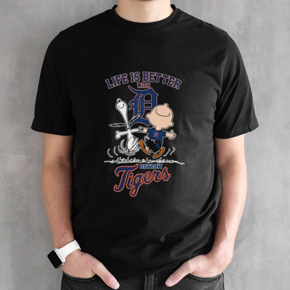 Life Is Better With Detroit Tigers X Peanuts Snoopy And Charlie Brown Shirt