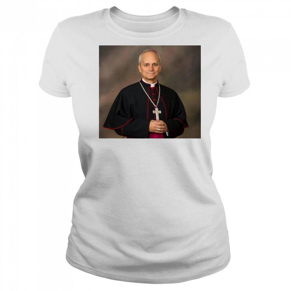 Robert Prevost becomes the first American Pope 2025 t-shirt Women's T-shirt