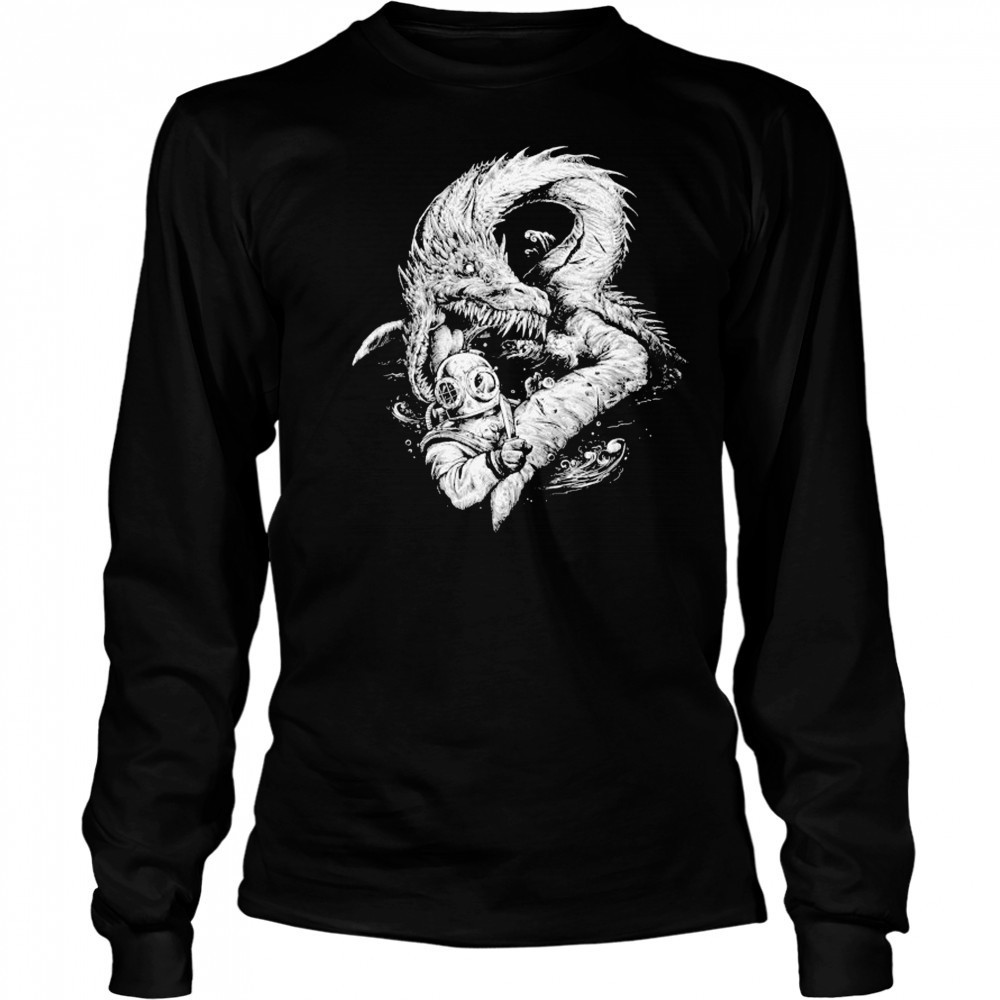 Thè Nèssie Threat Llama T-shirt Long Sleeved