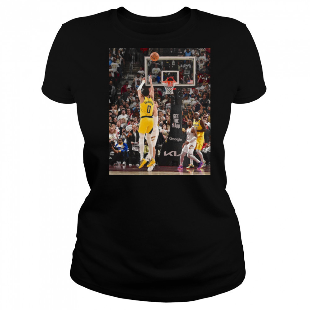 Tyrese Haliburton Indiana Pacers 2025 NBA Game Frames T Shirt Women's T-shirt