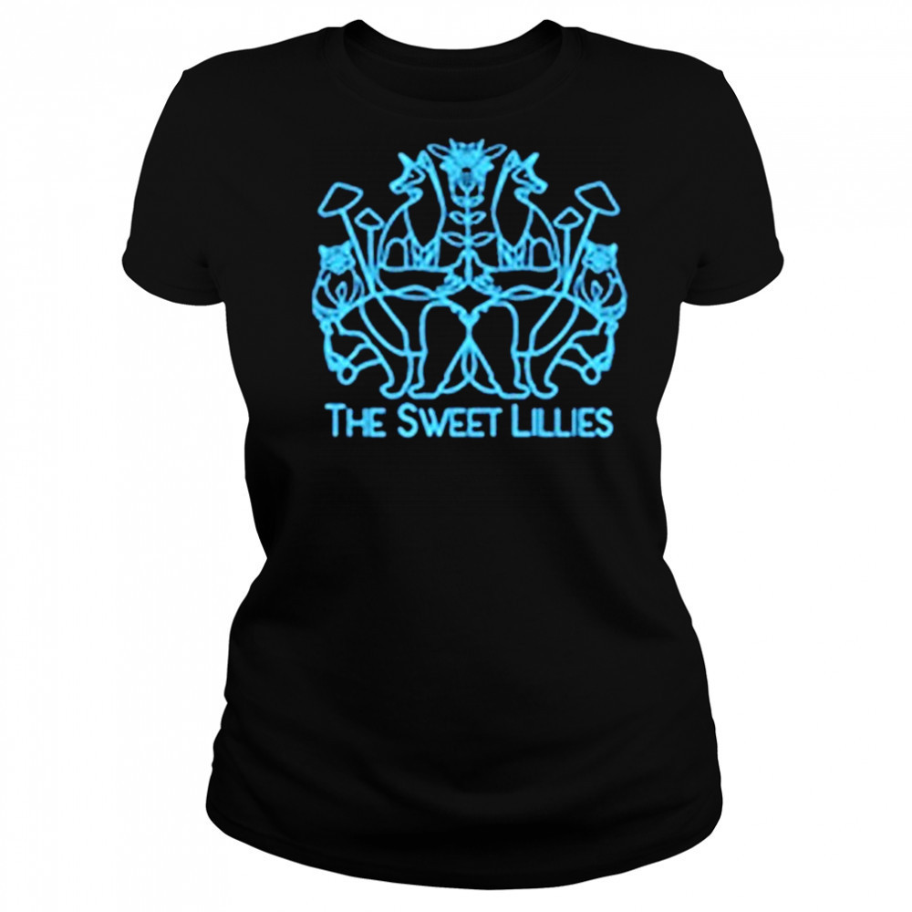The Sweet Lillies Bear T-shirt Women's T-shirt