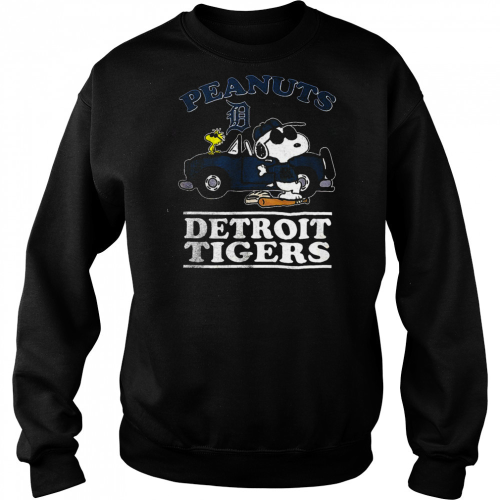 Detroit Tigers Peanuts Snoopy driving car shirt Sweatshirt