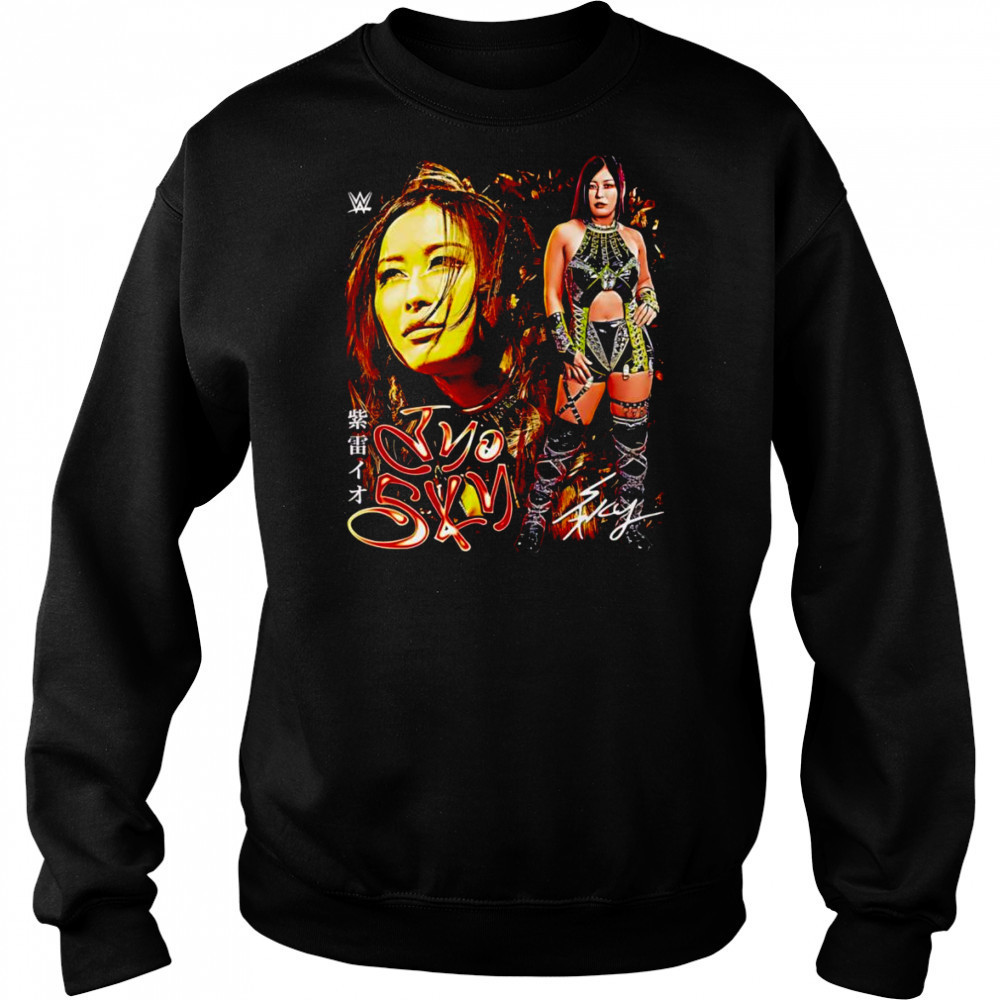 Iyo Sky vintage shirt Sweatshirt