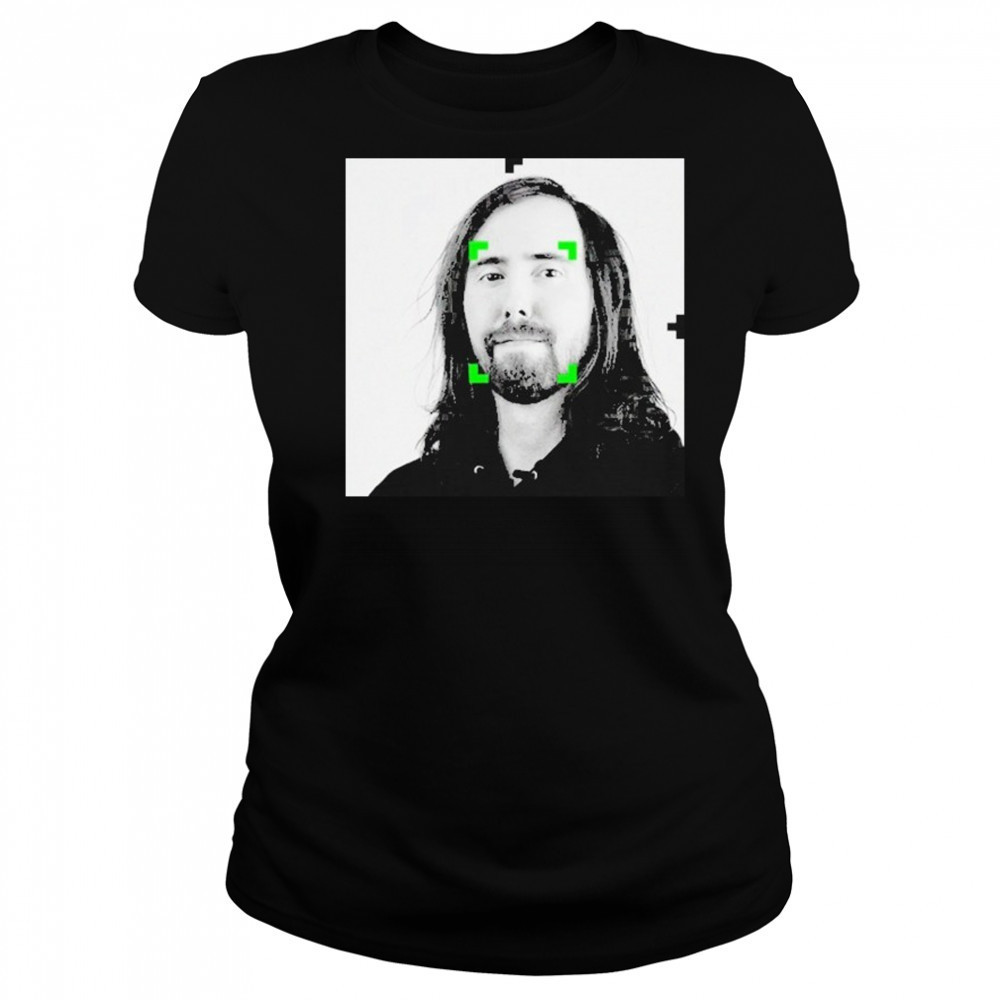 The Kick Streaming Family Mugshot T-shirt Women's T-shirt