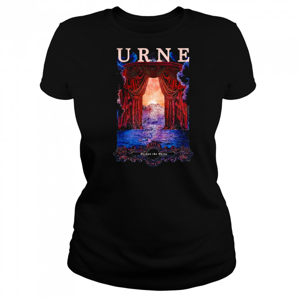 Harken The Waves Urne shirt Women's T-shirt