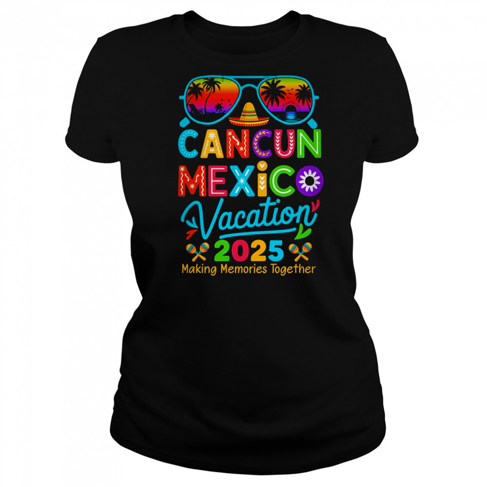Cancun Mexico Vacation Beach 2025 Trip Matching Group Squad shirt Women's T-shirt
