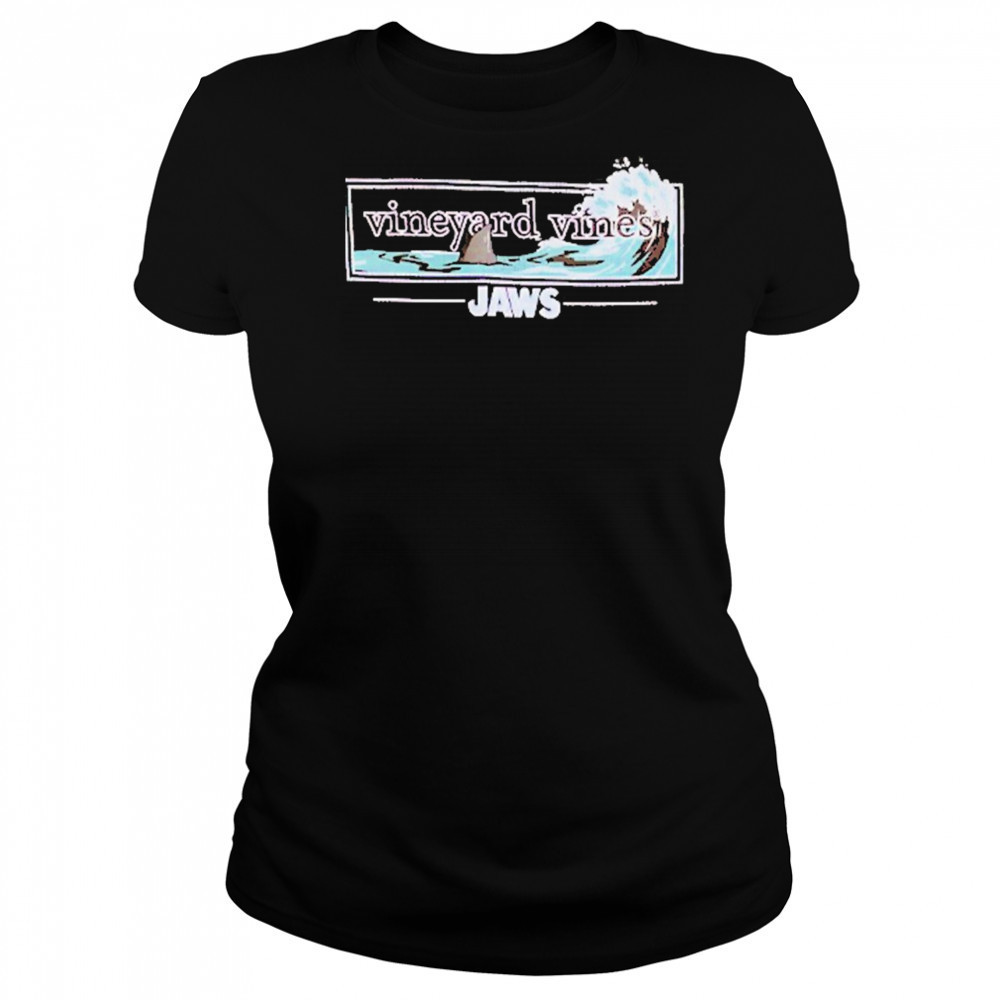 JAWS x vineyard vines Shark Fin Short T-Shirt Women's T-shirt