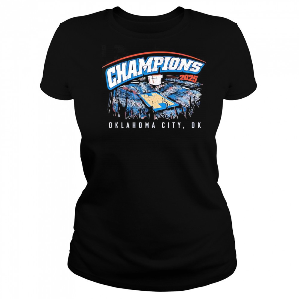 OKC Champions Crowd shirt Women's T-shirt