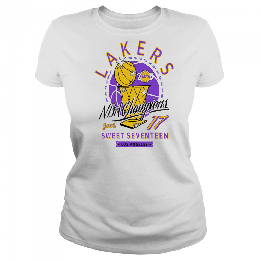 Los Angeles Lakers NBA Champions Sweet Seventeen golden trophy shirt Women's T-shirt