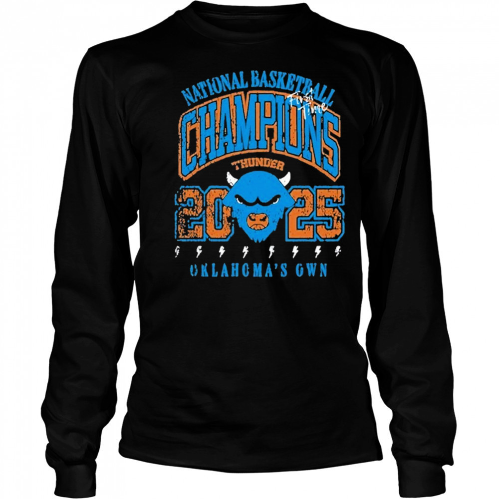 Bison Distressed Champs Black Shirt Long Sleeved