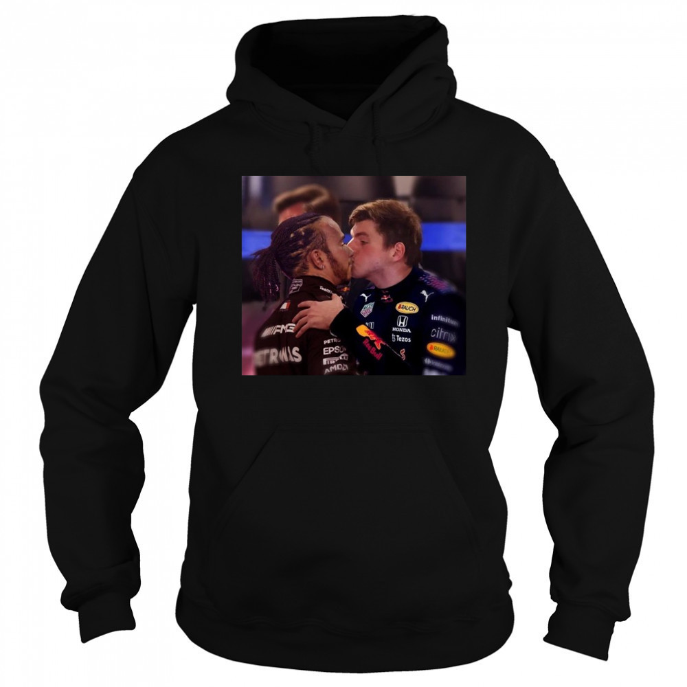 Mila Lewis Hamilton And Max Verstappen Kiss T-Shirt Hoodie