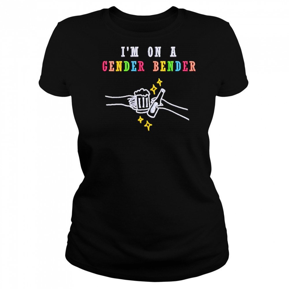 I’m on a gender bender shirt Women's T-shirt