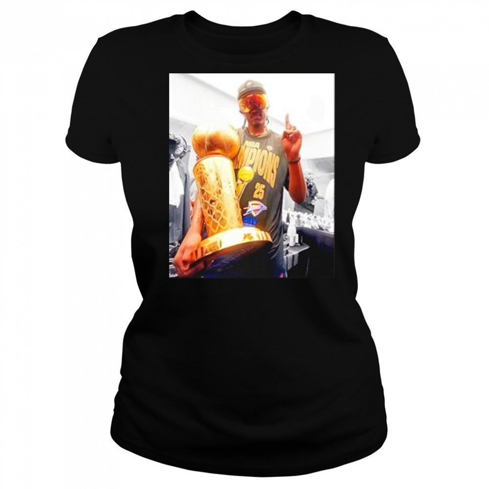 Jalen Williams Celebration With The Champions Shirt Oklahoma City Basketball Champs 2025 Retro T-Shirt Women's T-shirt