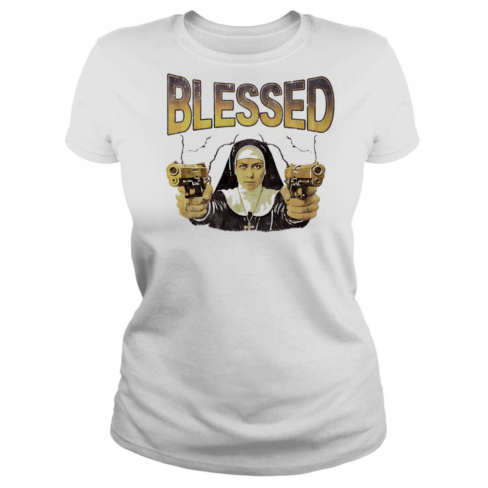 Blessed nun with gun shirt Women's T-shirt