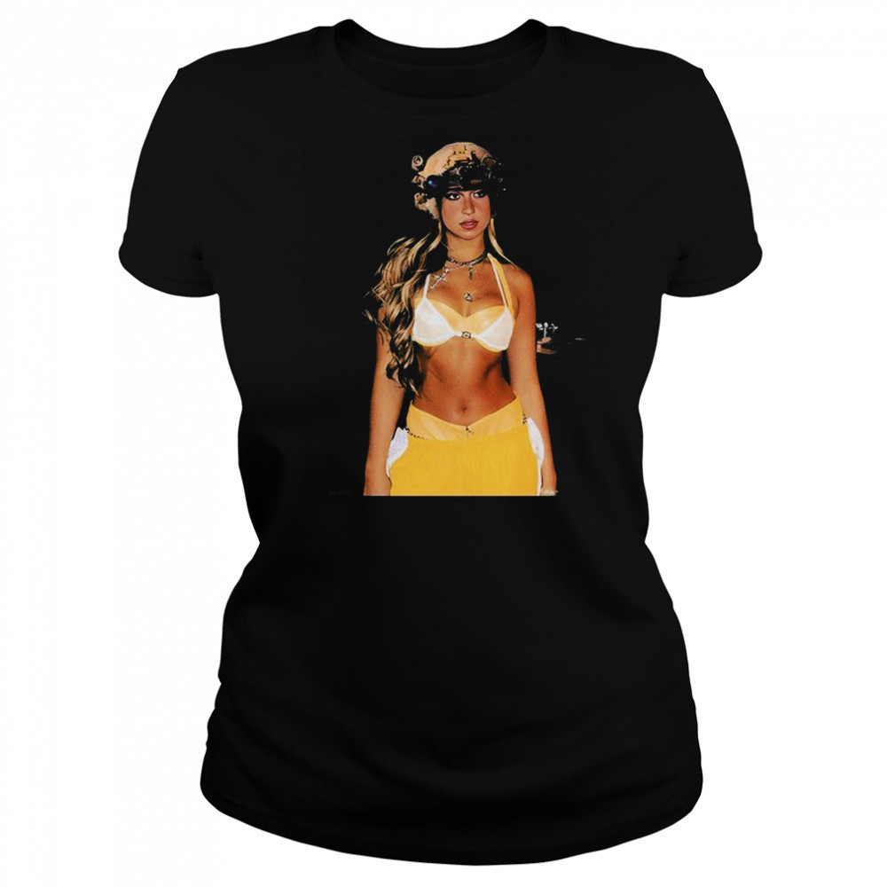 Tate McRae On The X T-shirt Women's T-shirt