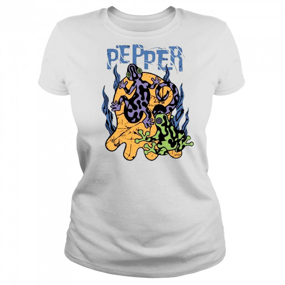 Skullconut Amphibians Natural T-Shirt Women's T-shirt