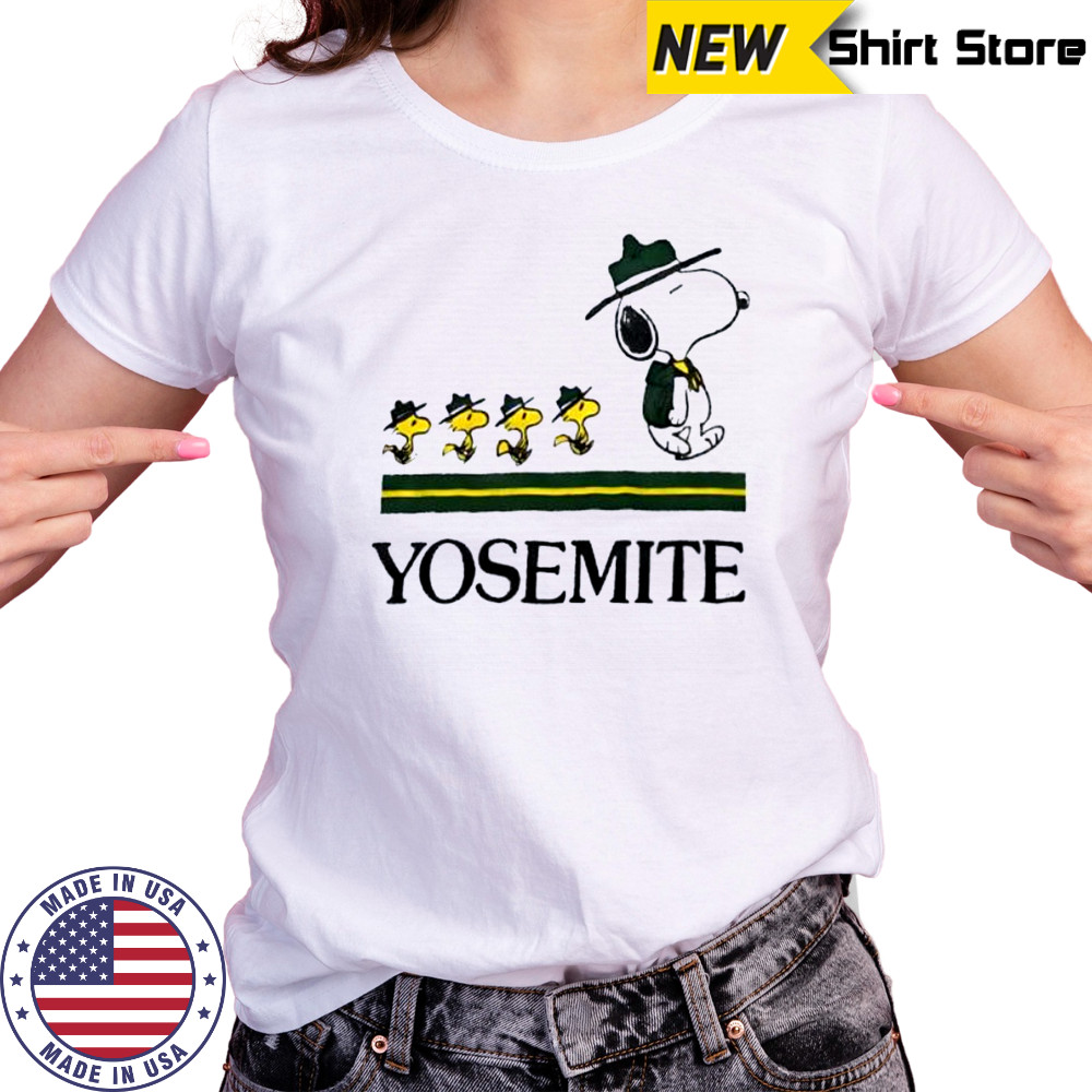 Snoopy Yosemite vintage shirt Women's T-shirt