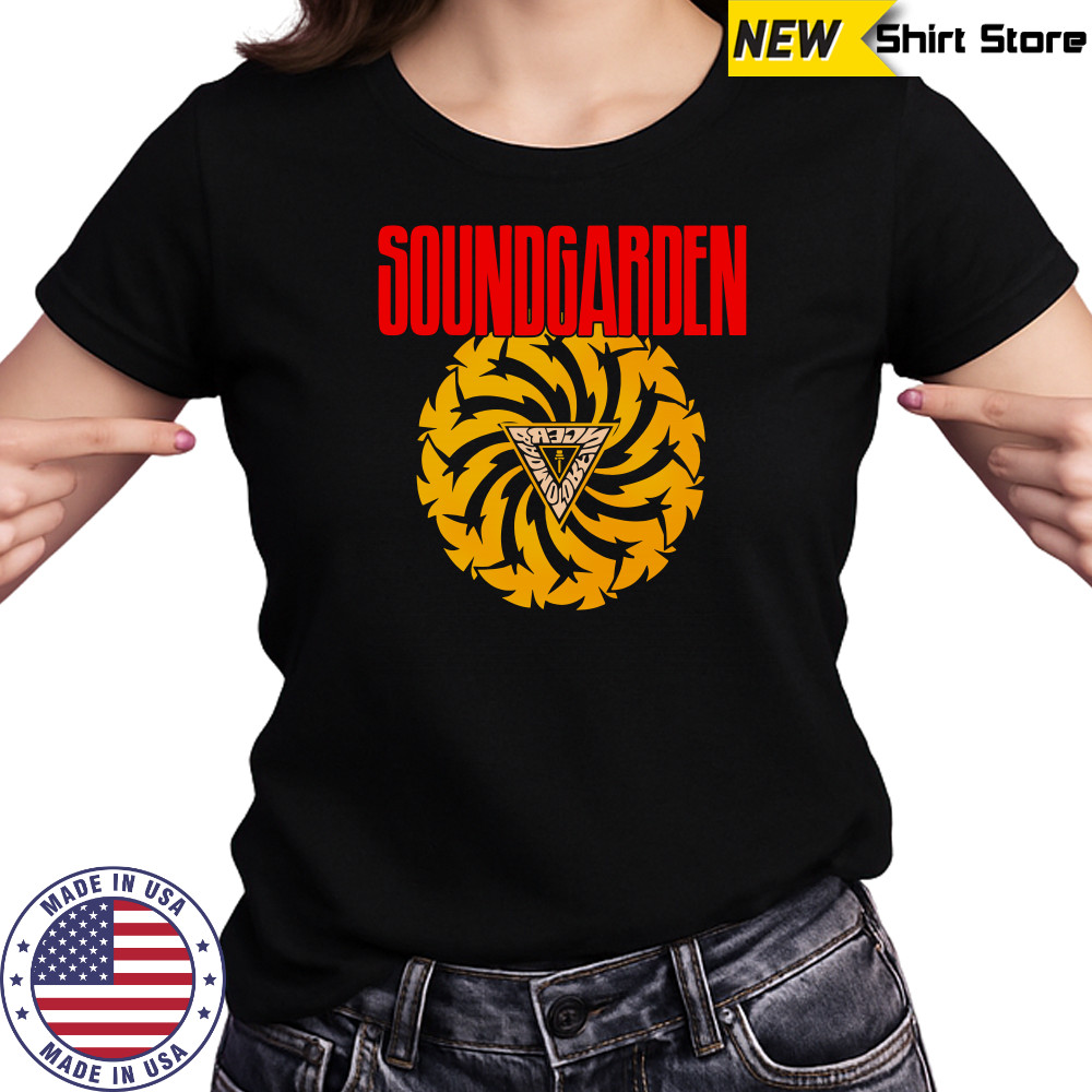 Riley Jacob Cooper Wearing Soundgarden Badmotorfinger Shirt Women's T-shirt