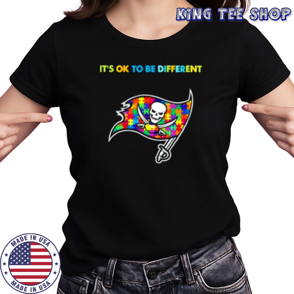 Tampa Bay Buccaneers Autism Awareness It’s ok to be different Shirt Women's T-shirt