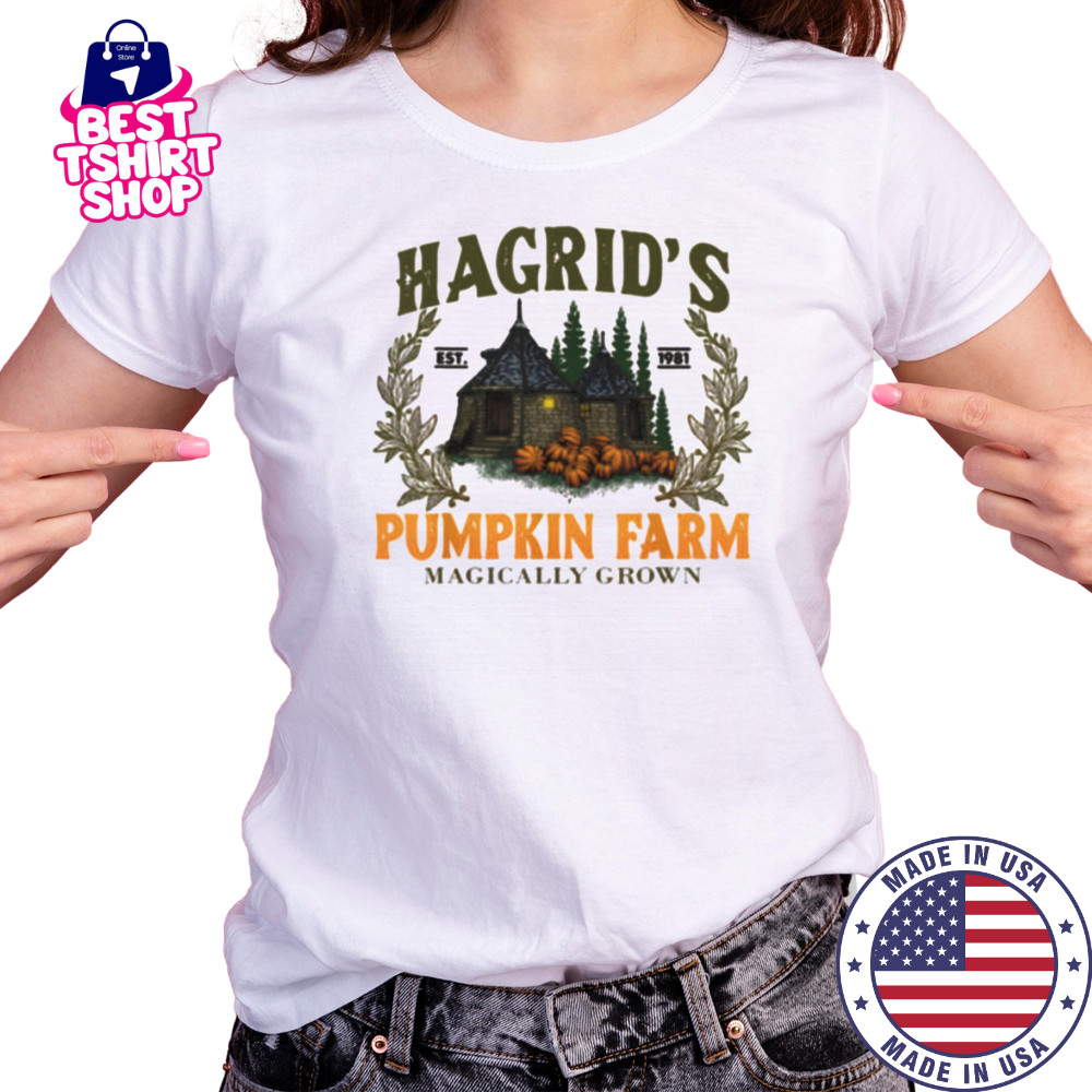 Hagrids Pumpkins Farm Grown Halloween Witch Spooky Season T Shirt Women's T-shirt