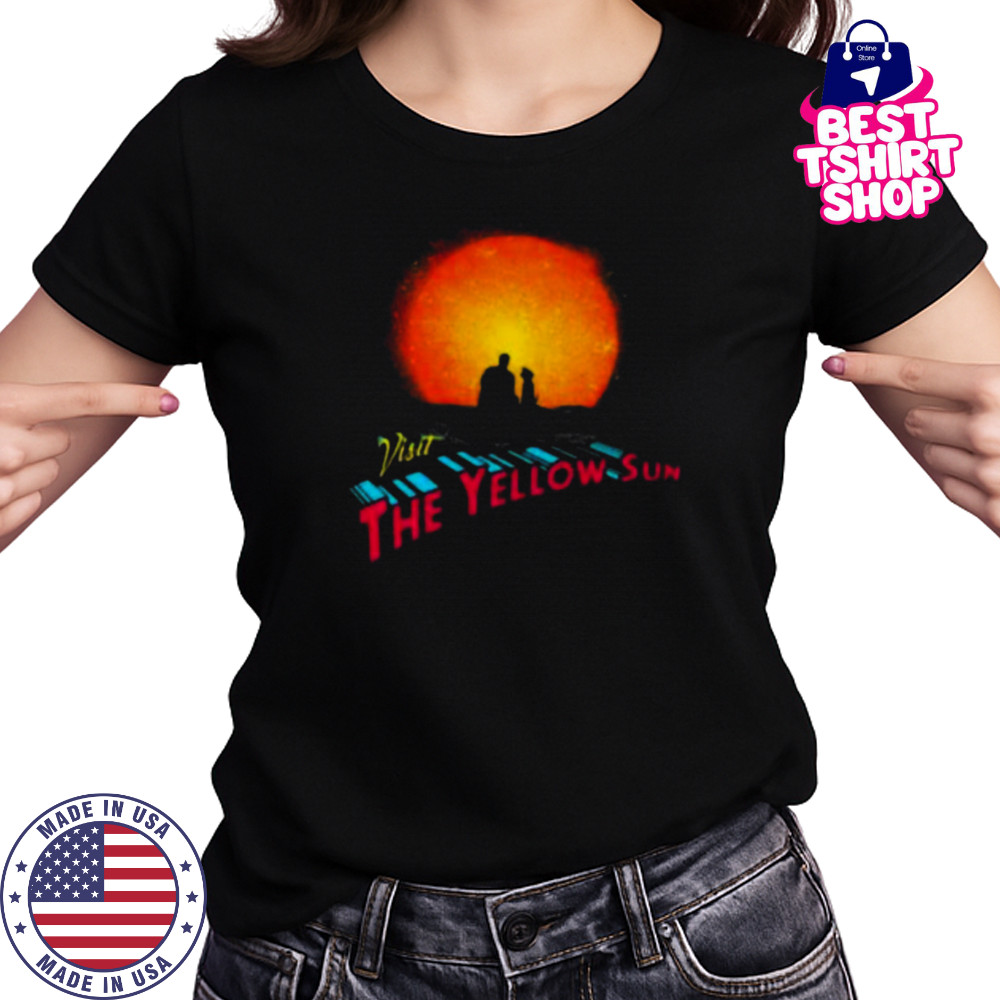 Superman Visit The Yellow Sun Shirt Women's T-shirt