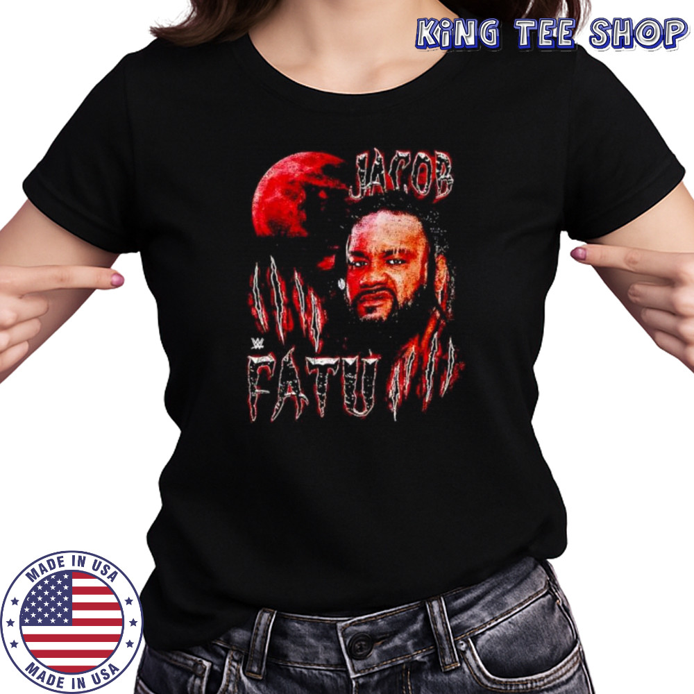 WWE Jacob Fatu Wolf Moon retro shirt Women's T-shirt