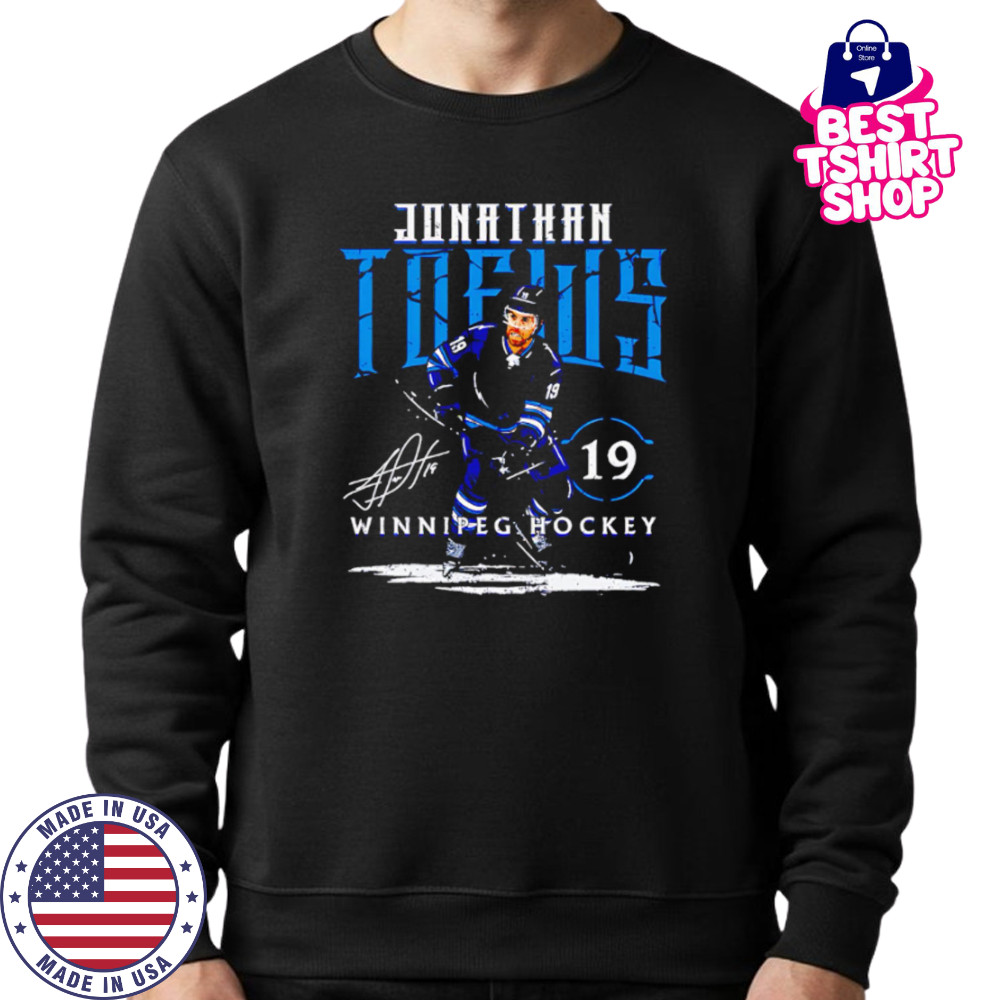 Jonathan Toews 19 Winnipeg Player Name signature hockey shirt Sweatshirt