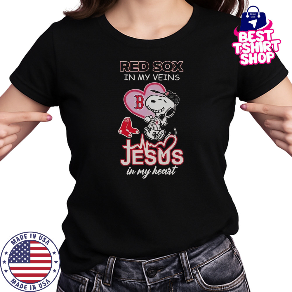 Snoopy Boston Red Sox In My Veins Jesus In My Heart T-Shirt Women's T-shirt
