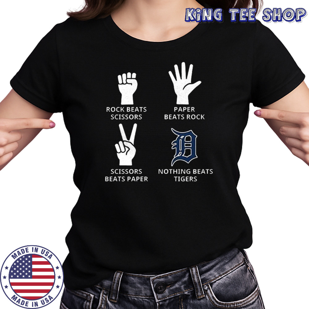Detroit Tigers rock beats scissors paper beats rock scissors beats paper nothing beats Tigers shirt Women's T-shirt