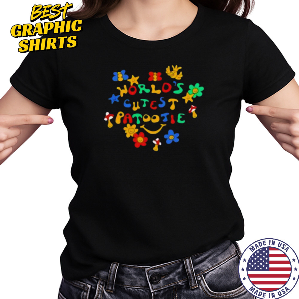 World’s cutest patootie flowers shirt Women's T-shirt