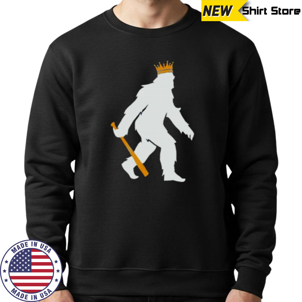 Pasquatch bigfoot crowned Kansas City Royals Baseball MLB shirt Sweatshirt