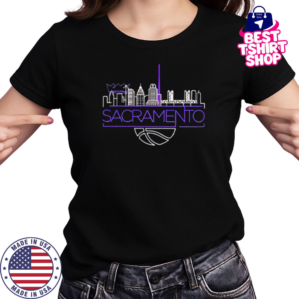 Sacramento Kings basketball NBA light the beam City skyline shirt Women's T-shirt