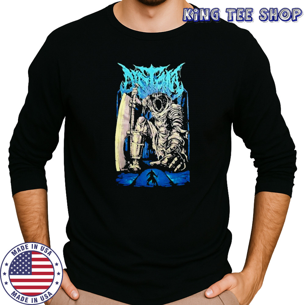 Distant The Giant T-Shirt Long Sleeved