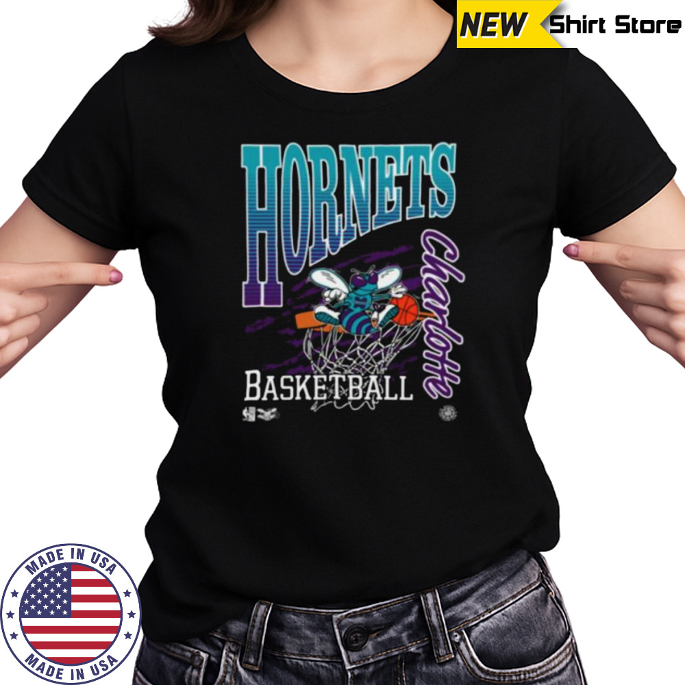Charlotte Hornets Mitchell & Ness NBA Basketed Vintage Shirt Women's T-shirt