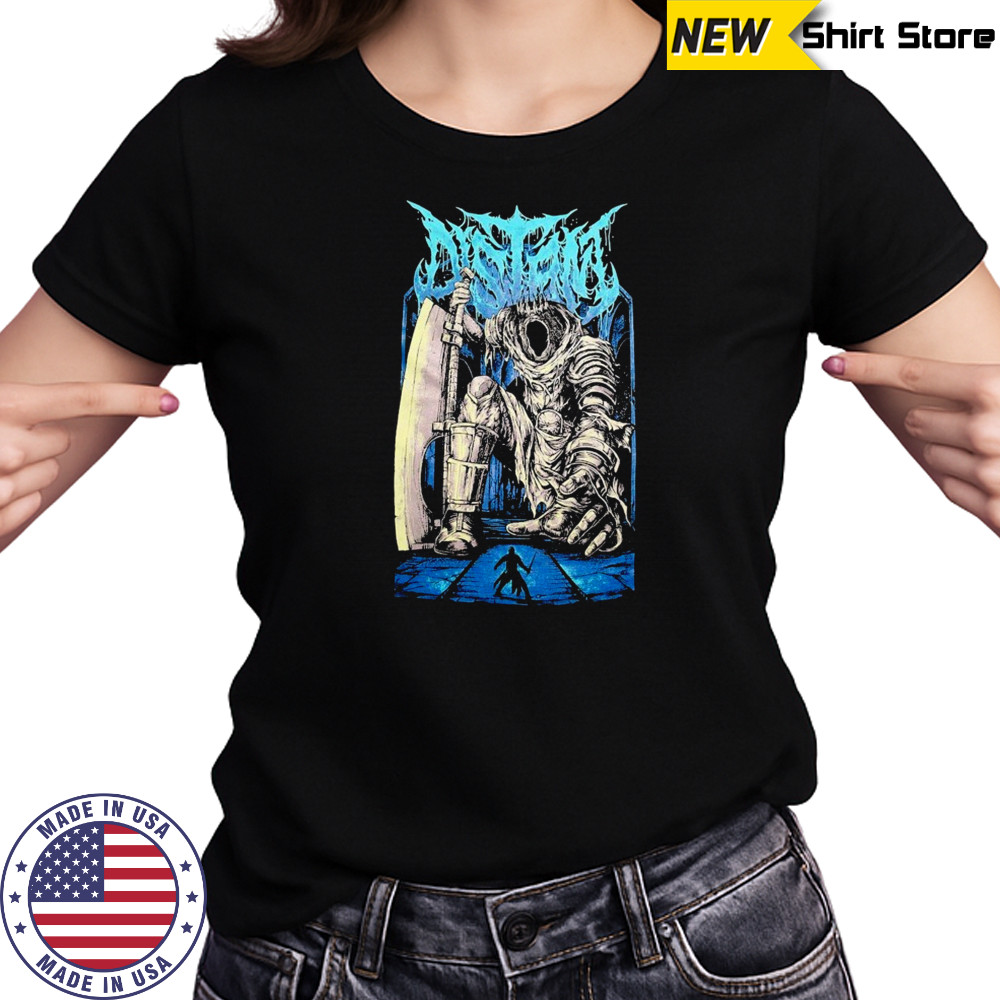 Distant The Giant T-shirt Women's T-shirt