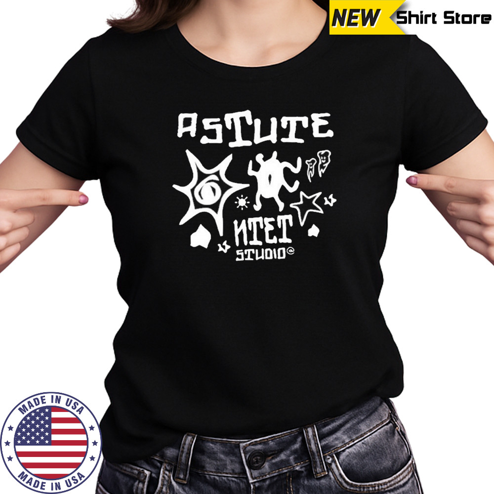 Ntet Mungchi Graffiti T-Shirt Women's T-shirt