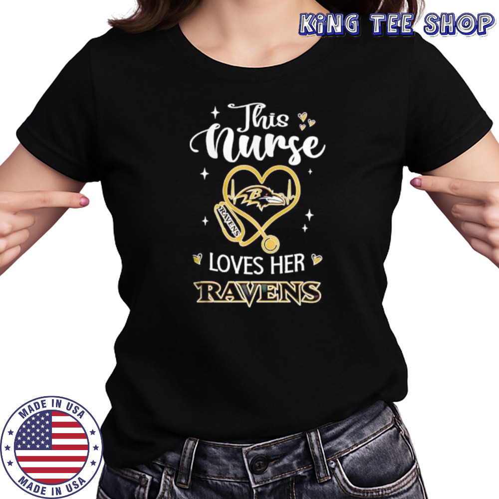 This nurse love her Baltimore Ravens shirt Women's T-shirt