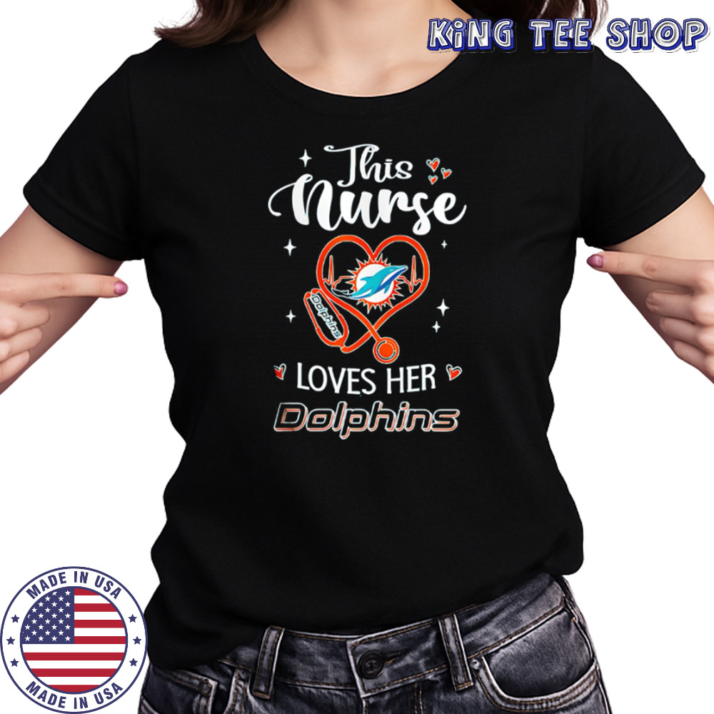 This nurse love her Miami Dolphins shirt Women's T-shirt