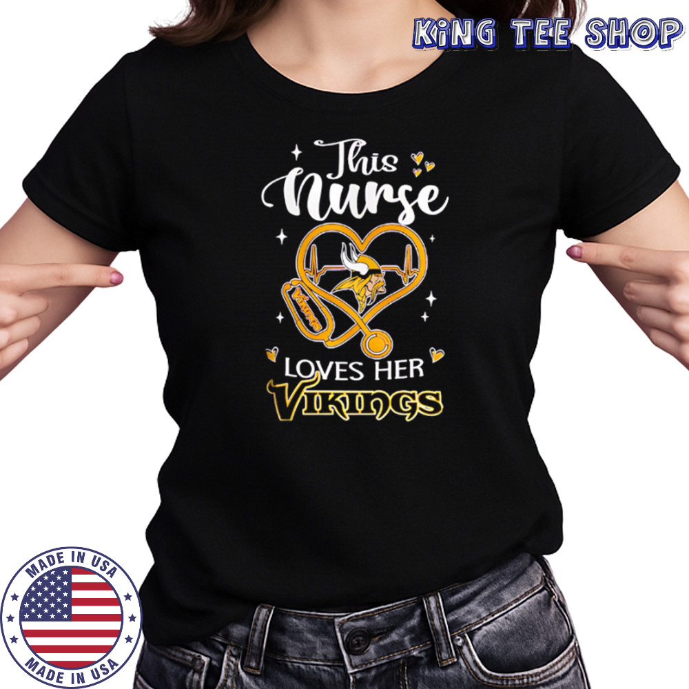 This nurse love her Minnesota Vikings shirt Women's T-shirt