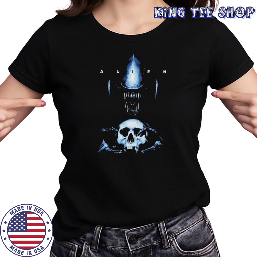 Alien Xenomorph And Skull T-Shirt Women's T-shirt