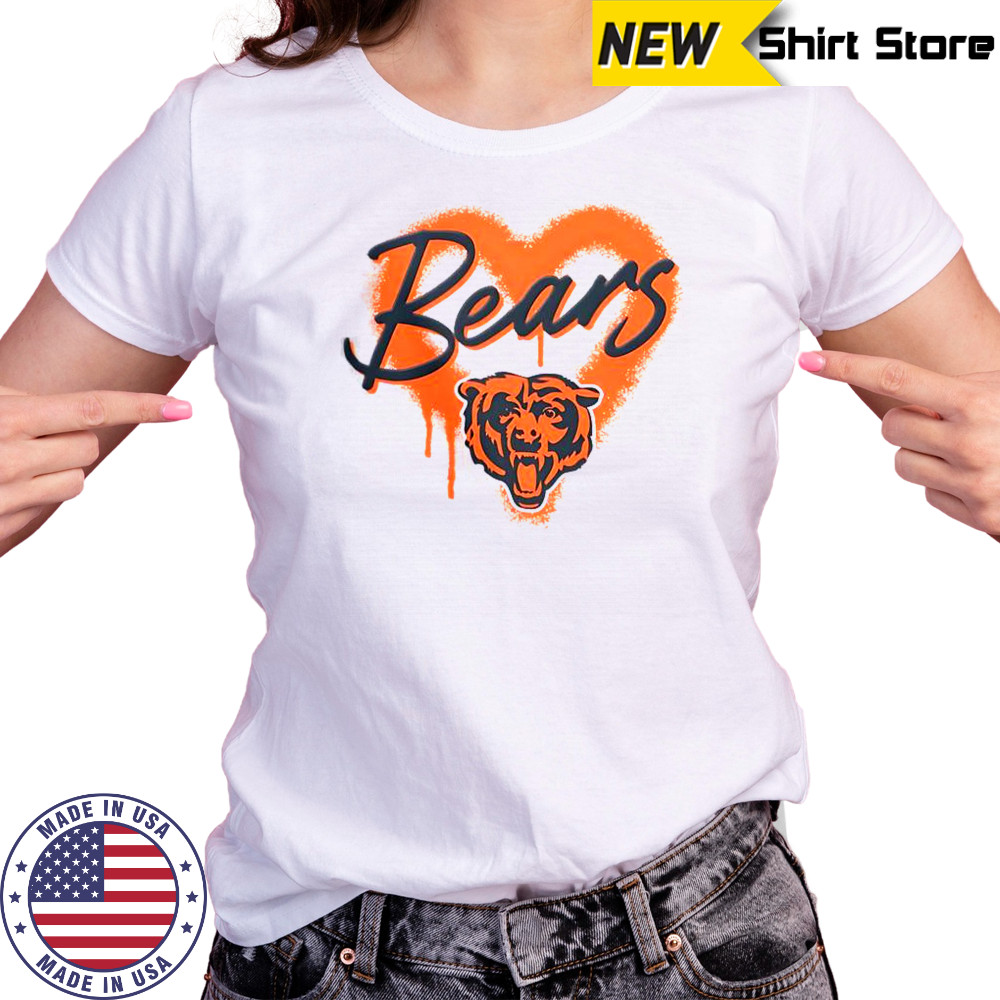 Chicago Bears Football Spray Heart T-Shirt Women's T-shirt